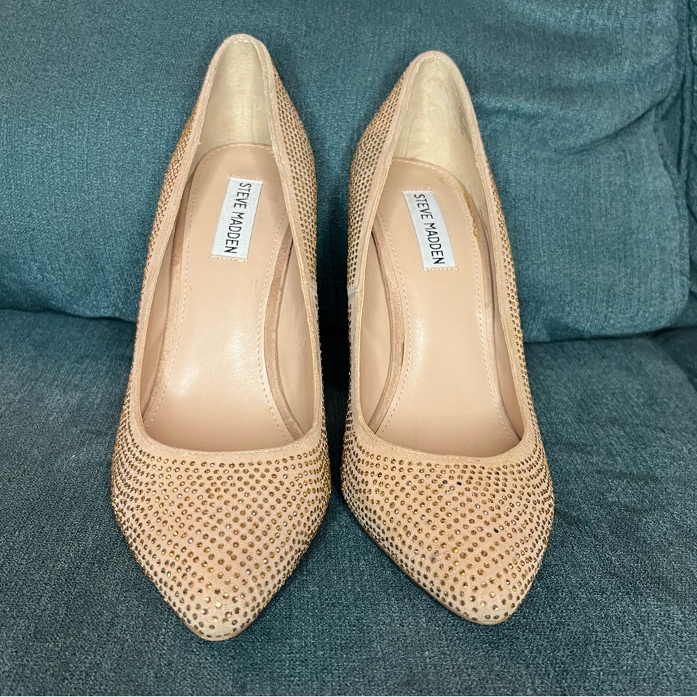 Steve Madden Size 10 Superhot Blush Pumps - Picture 2 of 5